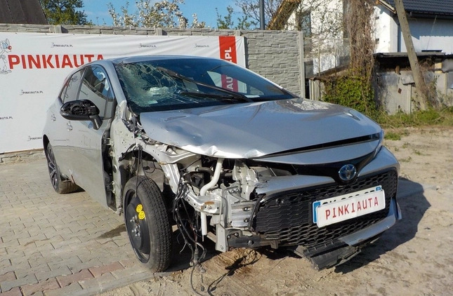 Toyota Corolla cena 46900 przebieg: 6011, rok produkcji 2022 z Rumia małe 596
